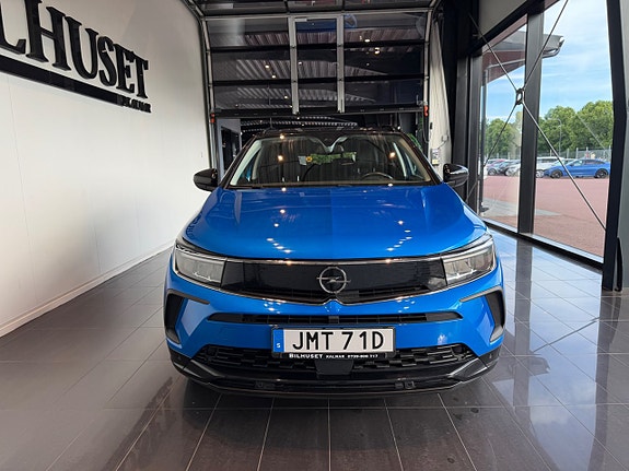 Opel Grandland X 2 of 5