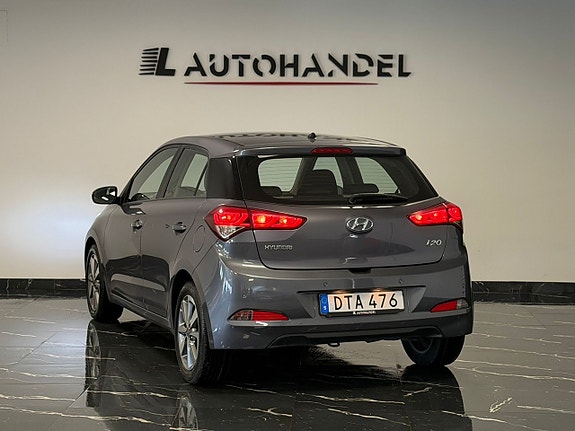 Hyundai i20 4 of 5