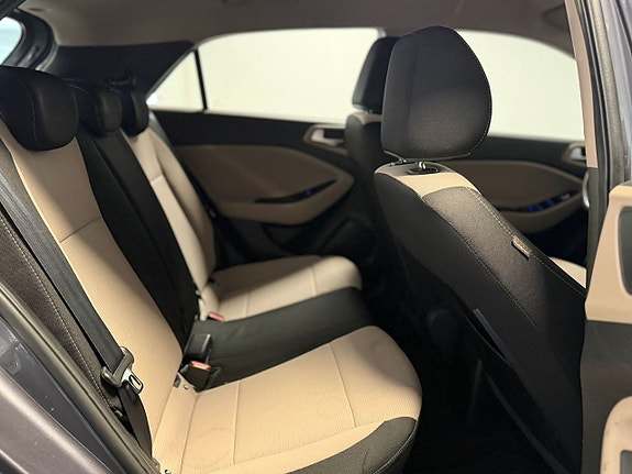 Hyundai i20 16 of 19