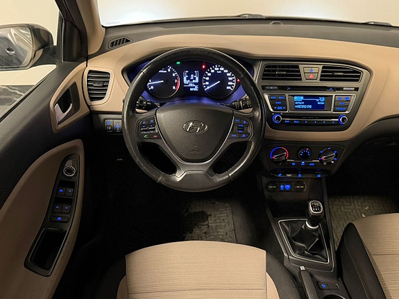 Hyundai i20 14 of 19
