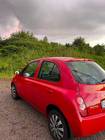 Nissan Micra 3 of 5