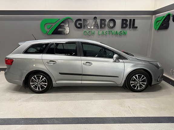 Toyota Avensis 6 of 21