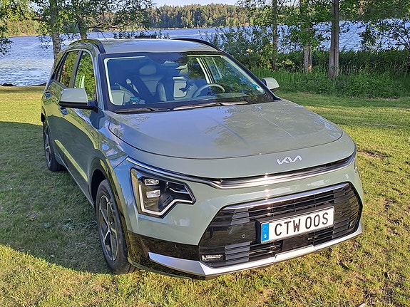 Kia Niro 2 of 5