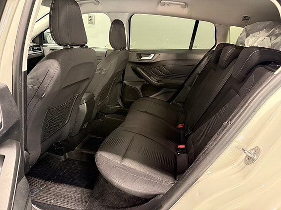 Ford Focus 11 of 22