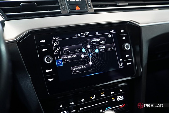 Volkswagen Passat Alltrack 16 of 19