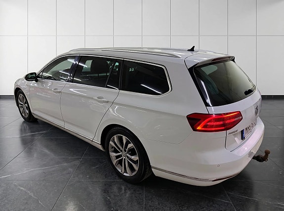 Volkswagen Passat 4 of 5