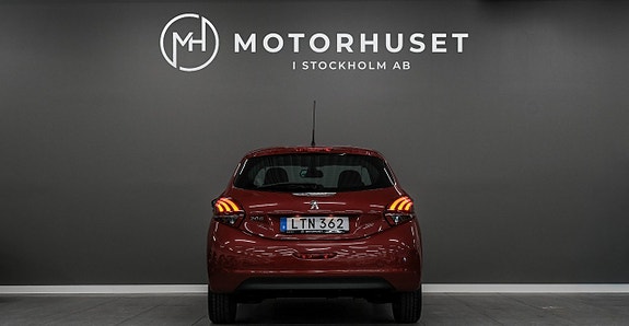 Peugeot 208 5 of 5