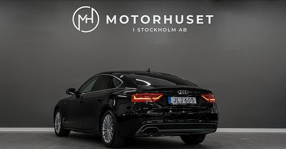Audi A5 4 of 5