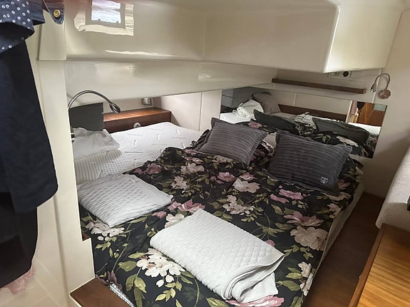 Marex 375 / 2 X Volvo Penta D4 320hk / 2021 6 of 12