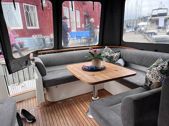 Marex 375 / 2 X Volvo Penta D4 320hk / 2021 11 of 12