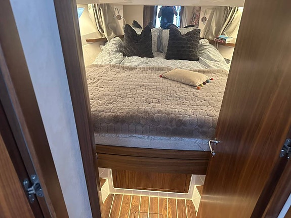 Marex 375 / 2 X Volvo Penta D4 320hk / 2021 5 of 5