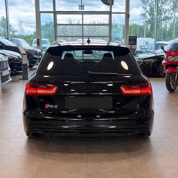 Audi RS6 5 of 5
