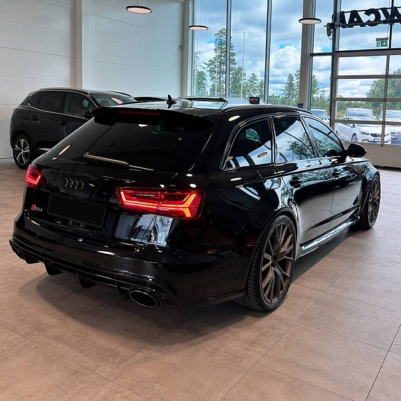Audi RS6 6 of 19