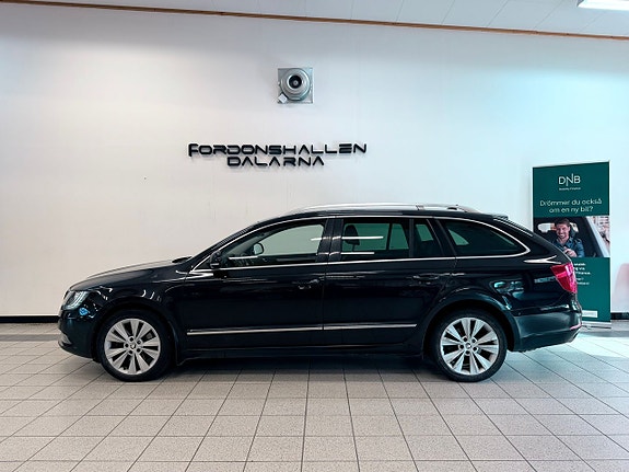 Skoda Superb 3 of 5