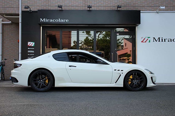 Maserati GranTurismo 4 of 5