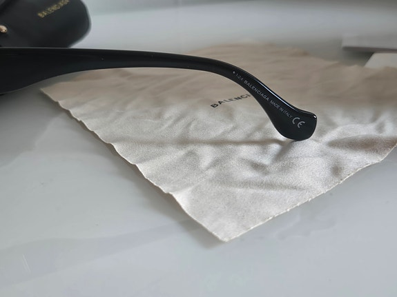 Product image 12 of 15