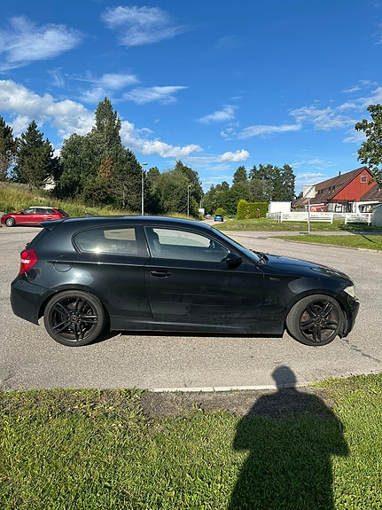 BMW 120d 5 of 13