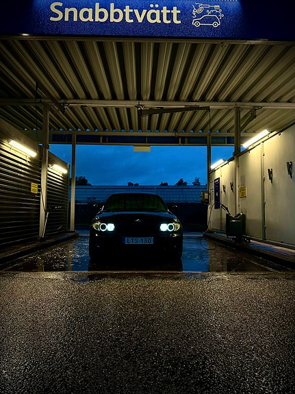 BMW 120d 3 of 13