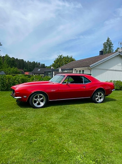 Chevrolet Camaro SS 4 of 5