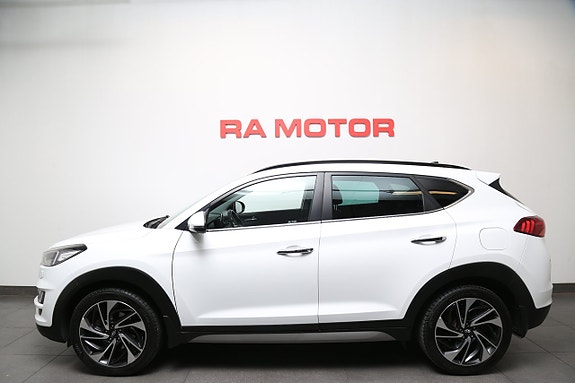 Hyundai Tucson 3 of 5
