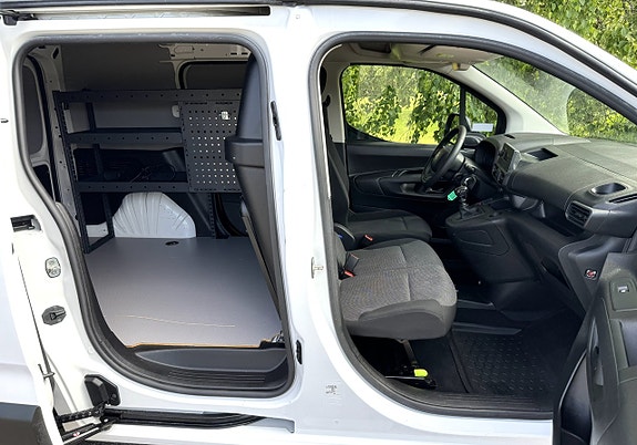 Citroen Berlingo 8 of 23