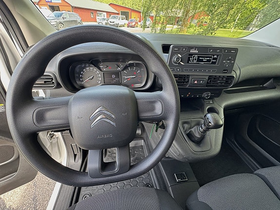 Citroen Berlingo 14 of 23