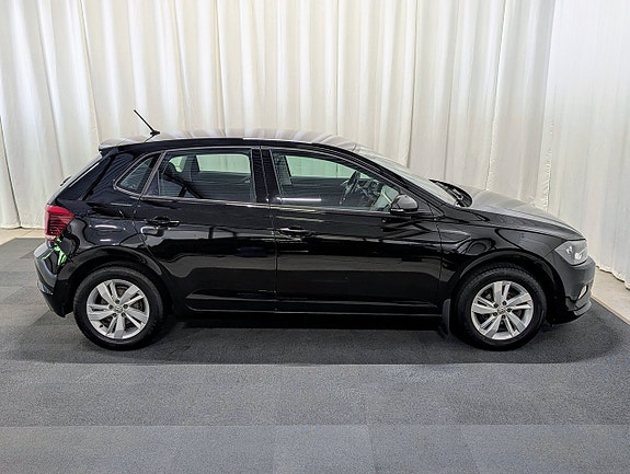 Volkswagen Polo 5 of 5