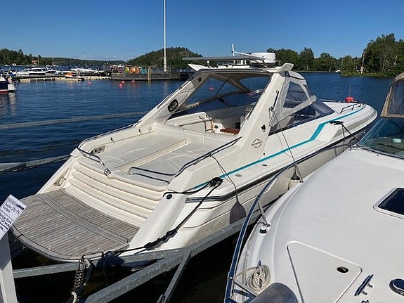 Sunseeker 37 Tomahawk MK2 -92 Volvo Penta KAD 44 (-02) 2 of 10