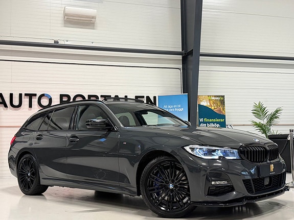 BMW 330e 4 of 5