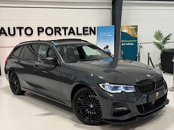 BMW 330e 3 of 5