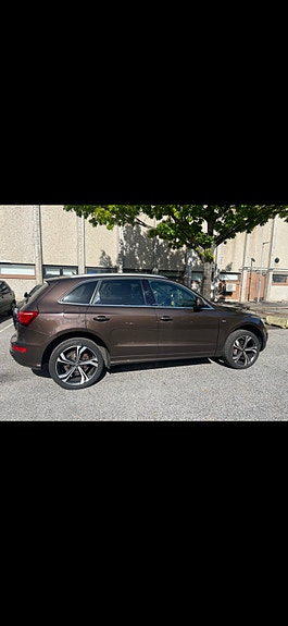 Audi Q5 3 of 5