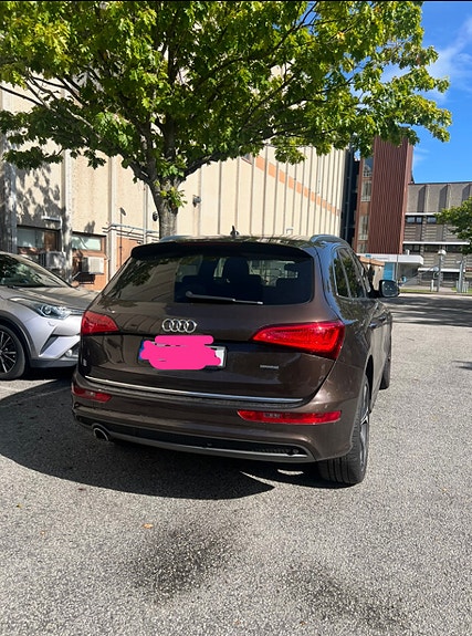 Audi Q5 4 of 5