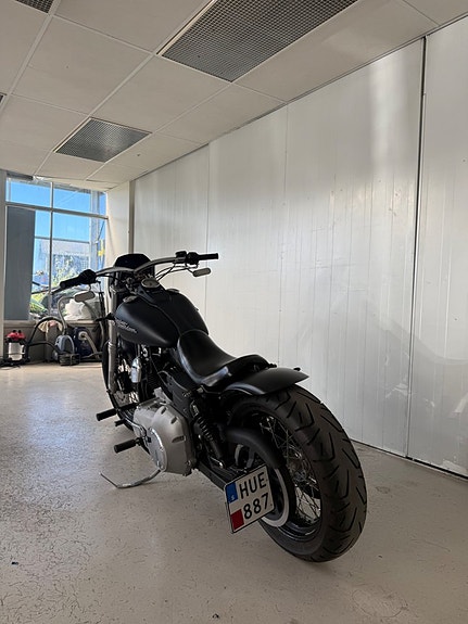 Harley-Davidson Street Bob 1.6 Twin Cam 96 Vance & Hines Nyservad Nybesiktad 6 of 14