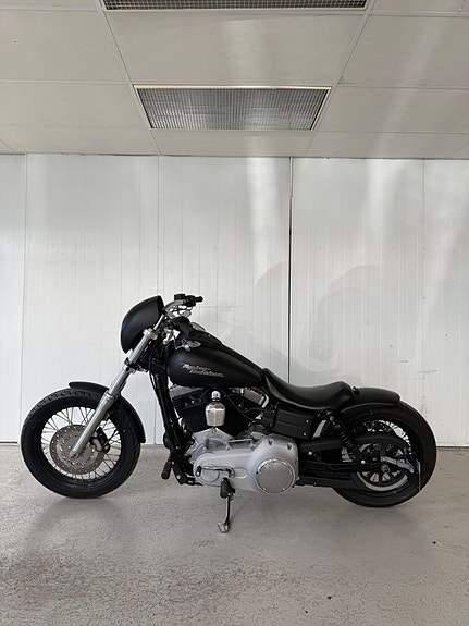 Harley-Davidson Street Bob 1.6 Twin Cam 96 Vance & Hines Nyservad Nybesiktad 4 of 14