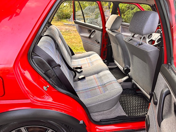 Volkswagen Golf II 8 of 20