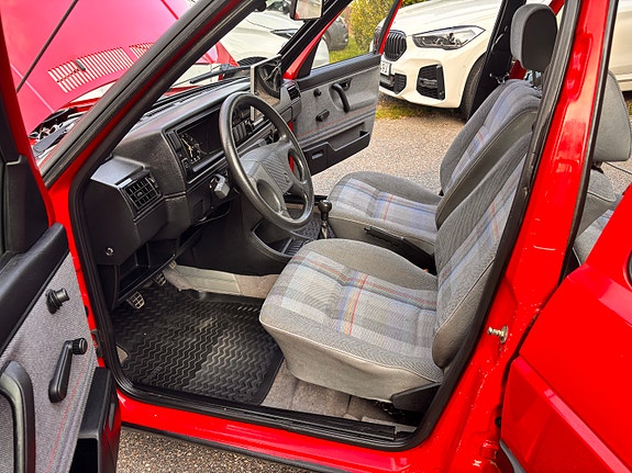 Volkswagen Golf II 7 of 20