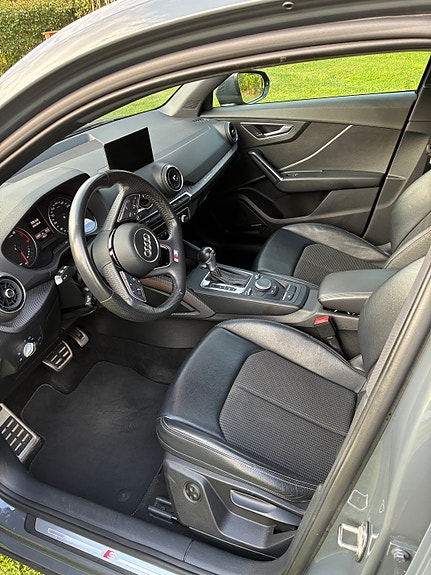 Audi Q2 4 of 5
