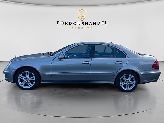 Mercedes-Benz E320 2 of 5