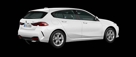 BMW 120i 3 of 4