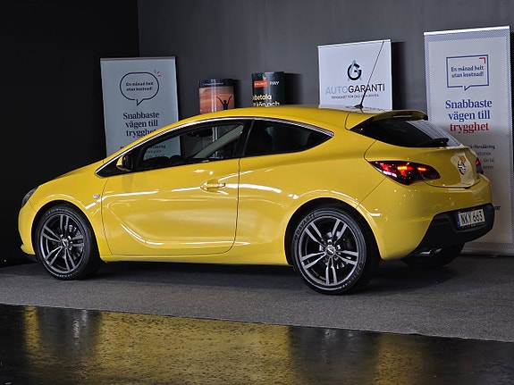 Opel Astra 12 of 20