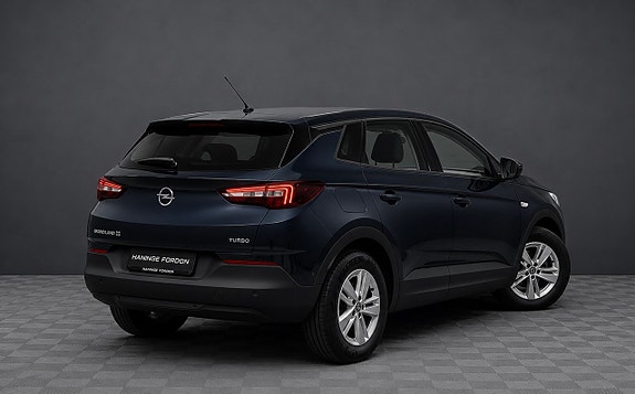 Opel Grandland X 4 of 5