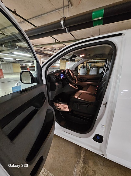 Peugeot Expert 5 of 5
