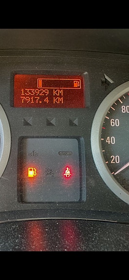 Opel Vivaro 2 of 5