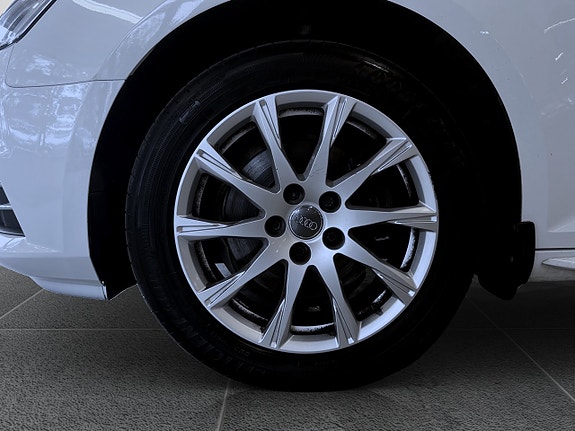 Audi A4 15 of 15