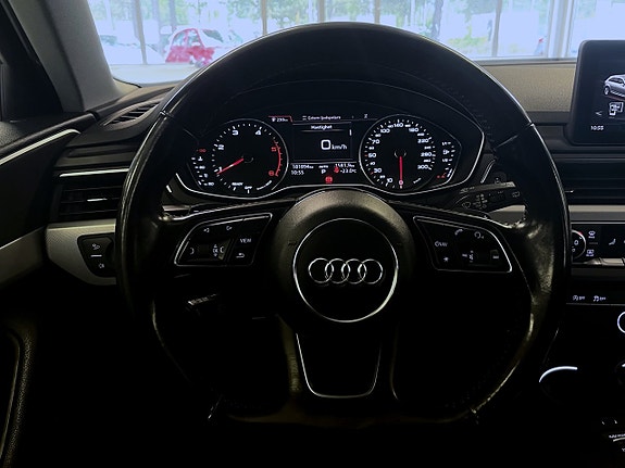 Audi A4 9 of 15