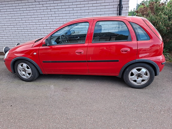 Opel Corsa 2 of 2