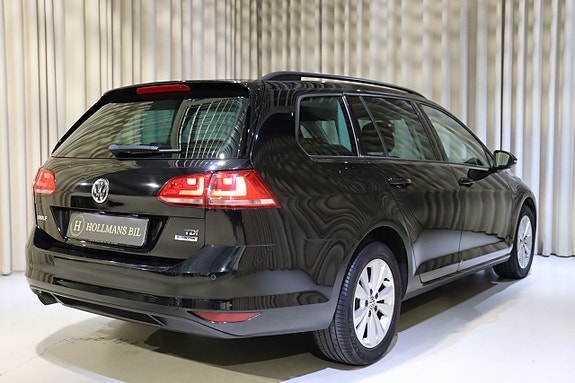 Volkswagen Golf VII 9 of 26