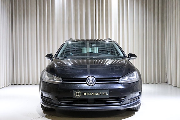 Volkswagen Golf VII 4 of 26