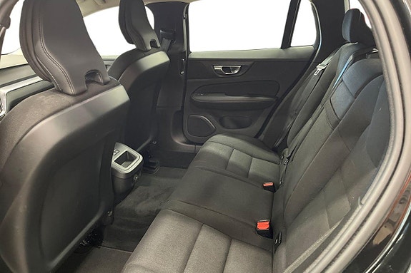 Volvo V60 22 of 26