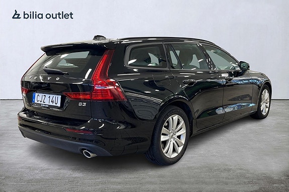 Volvo V60 7 of 26
